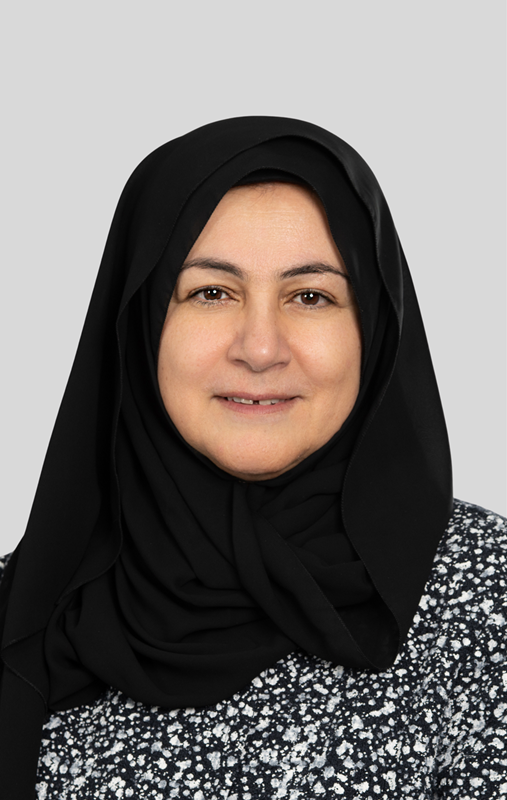 السيدة/ منى منصور غلام